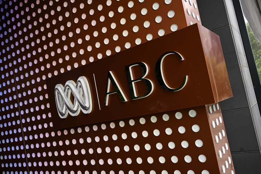 ABC investigation boss quits amid Four Corners saga