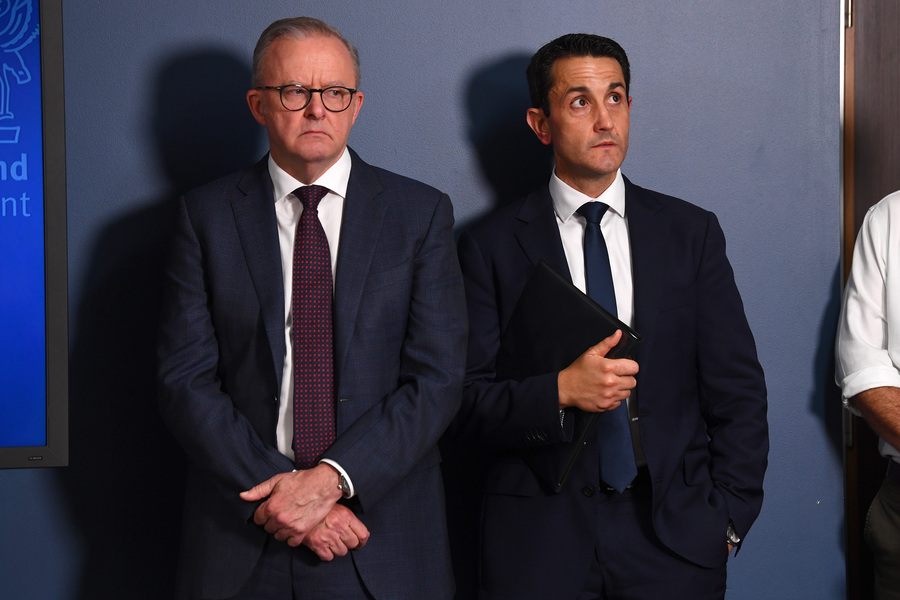 Albanese faces Queensland data centre fight