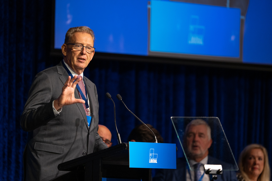 Parton pushes to scrap Secure Jobs Code