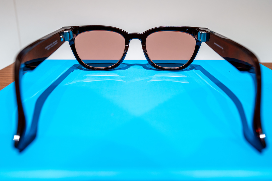 No smart glasses ban as traders told to police use