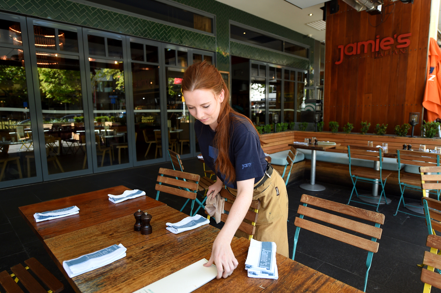 Businesses scramble for staff as migration cuts loom