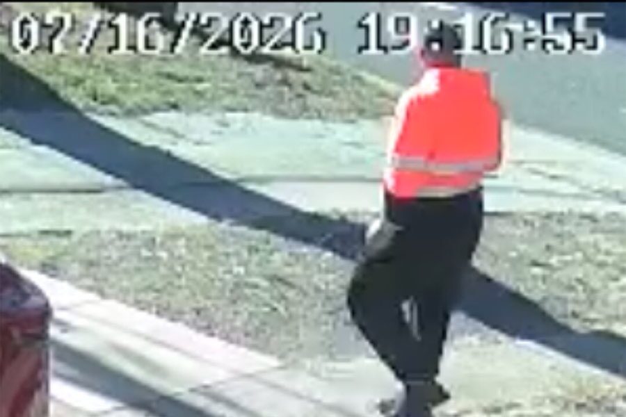 Police seek man over Red Hill house blaze