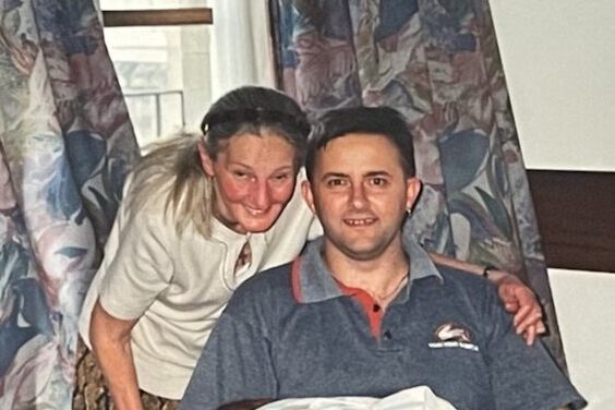 Albanese lashes Hanson over attack on his mother