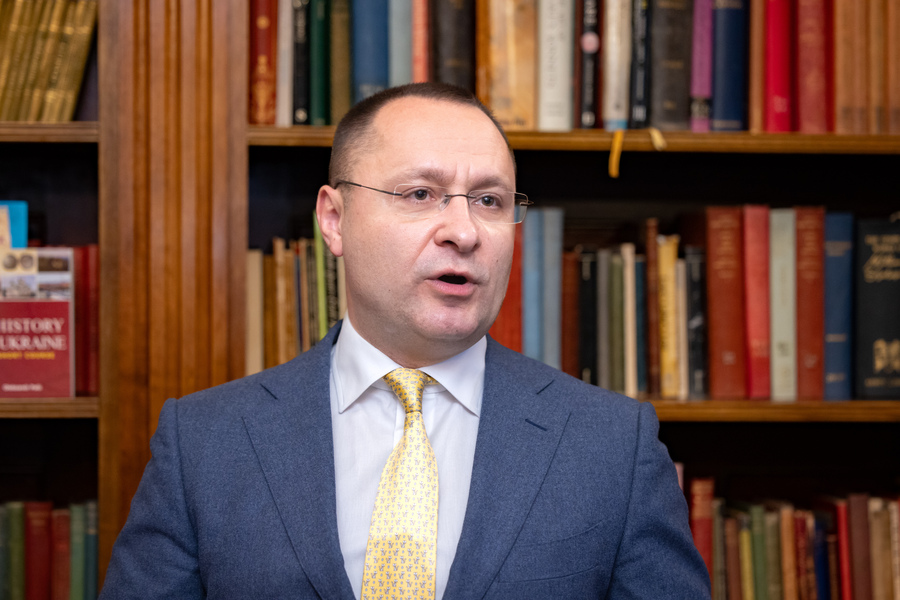 Ukraine ambassador seeks explanation from Greens leader
